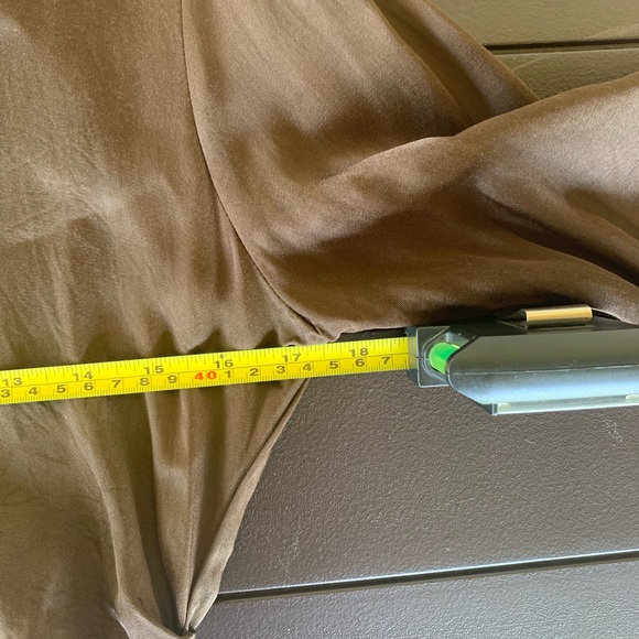 Zara Brown Long Sleeve Top Shirt Ruching Size M Viscose/Rayon - Picture 14 of 16